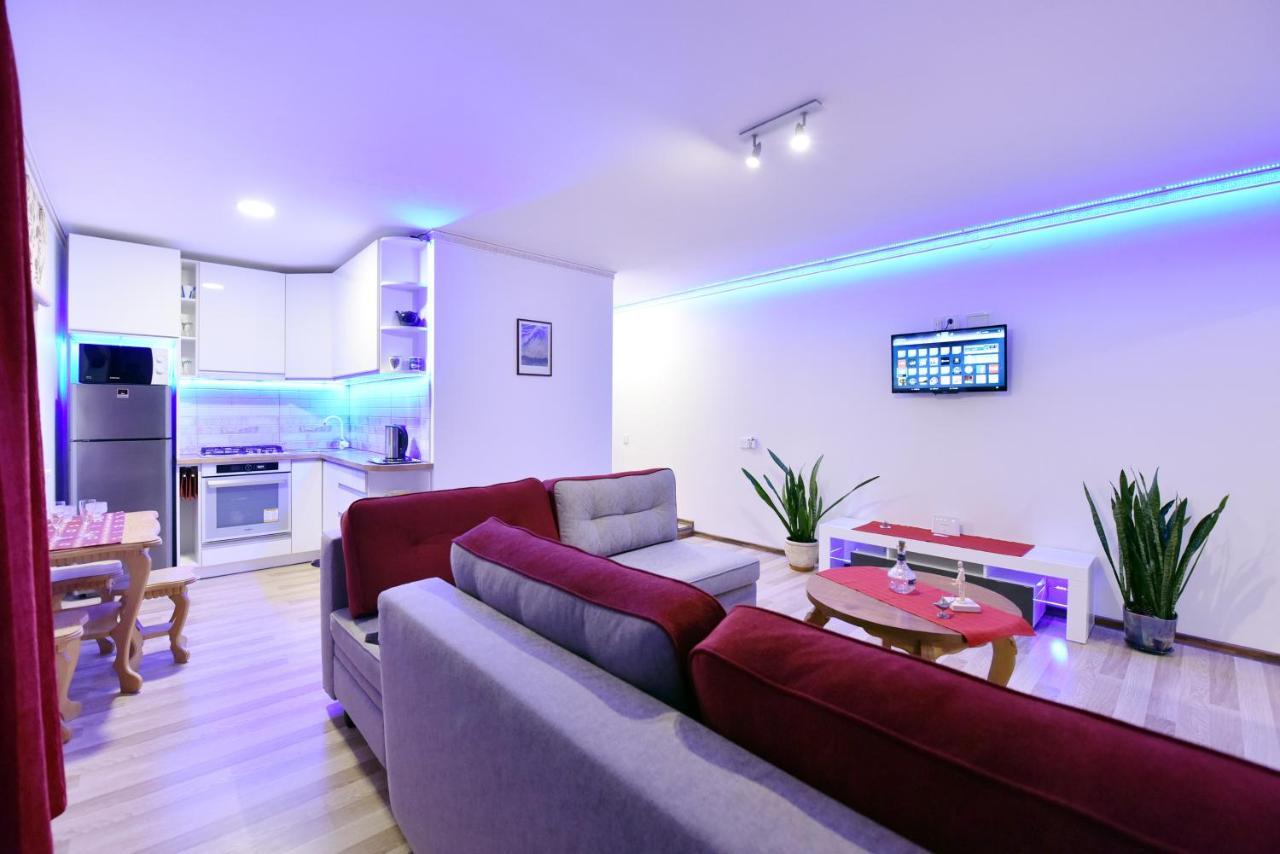 Neriesapartment No.2 Bedrooms Modern Suite In Centrum Palanga Esterno foto
